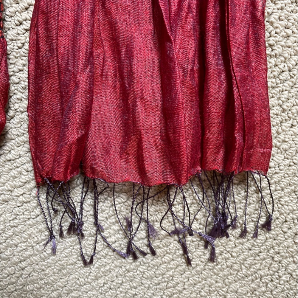 Gorgeous Scarf - Picture 5 of 6